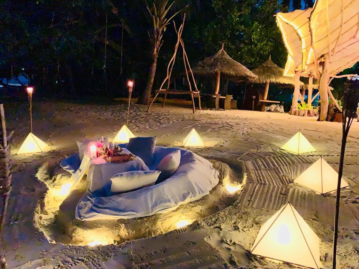 Hotel Thari Fushi Luxury Maldivian Experience Thinadhoo  Zewnętrze zdjęcie